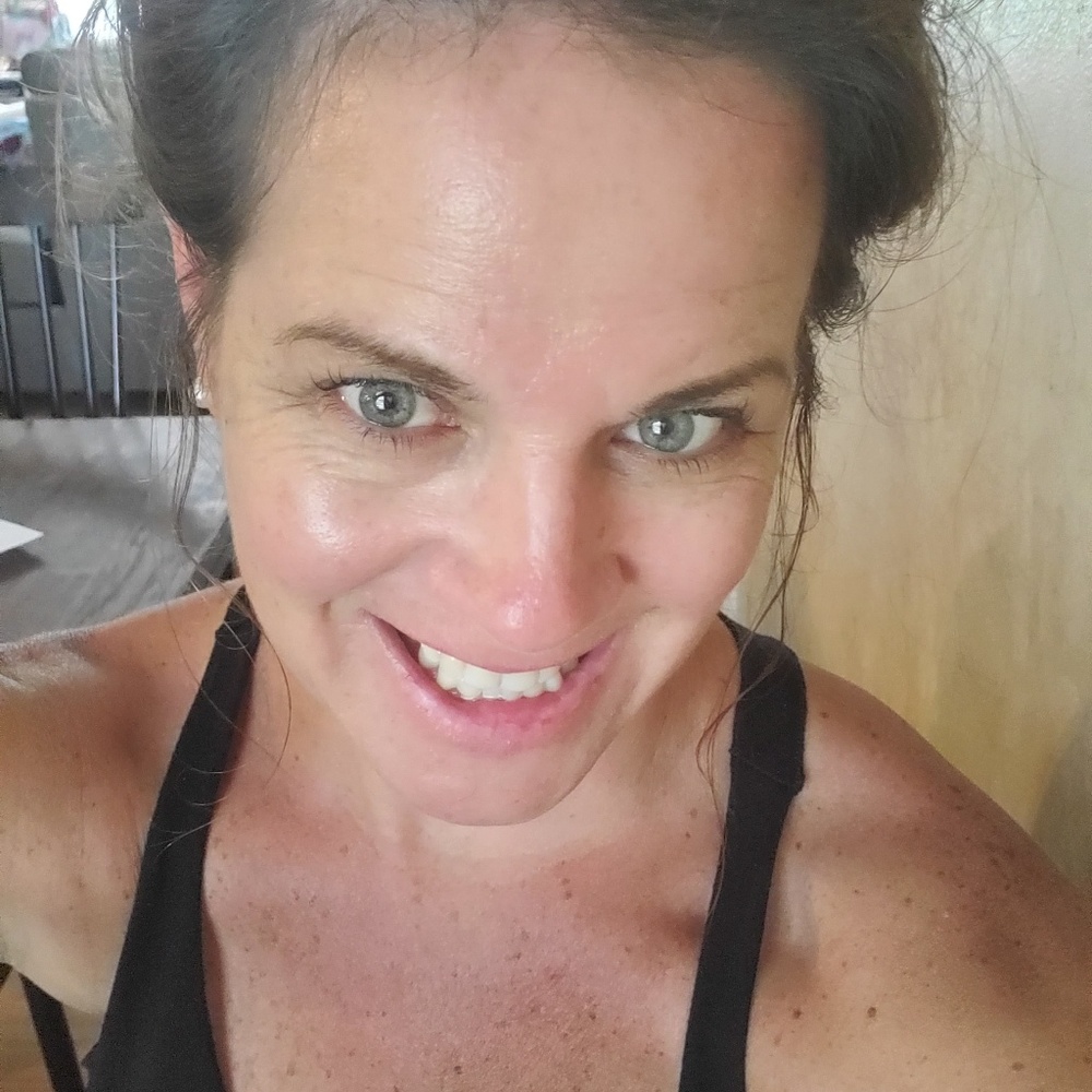 Meet your Posher, Kelly